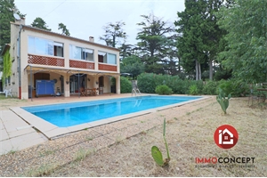 maison-villa à la vente -   30200  BAGNOLS-SUR-CEZE, surface 181 m2 vente maison-villa - APR732034